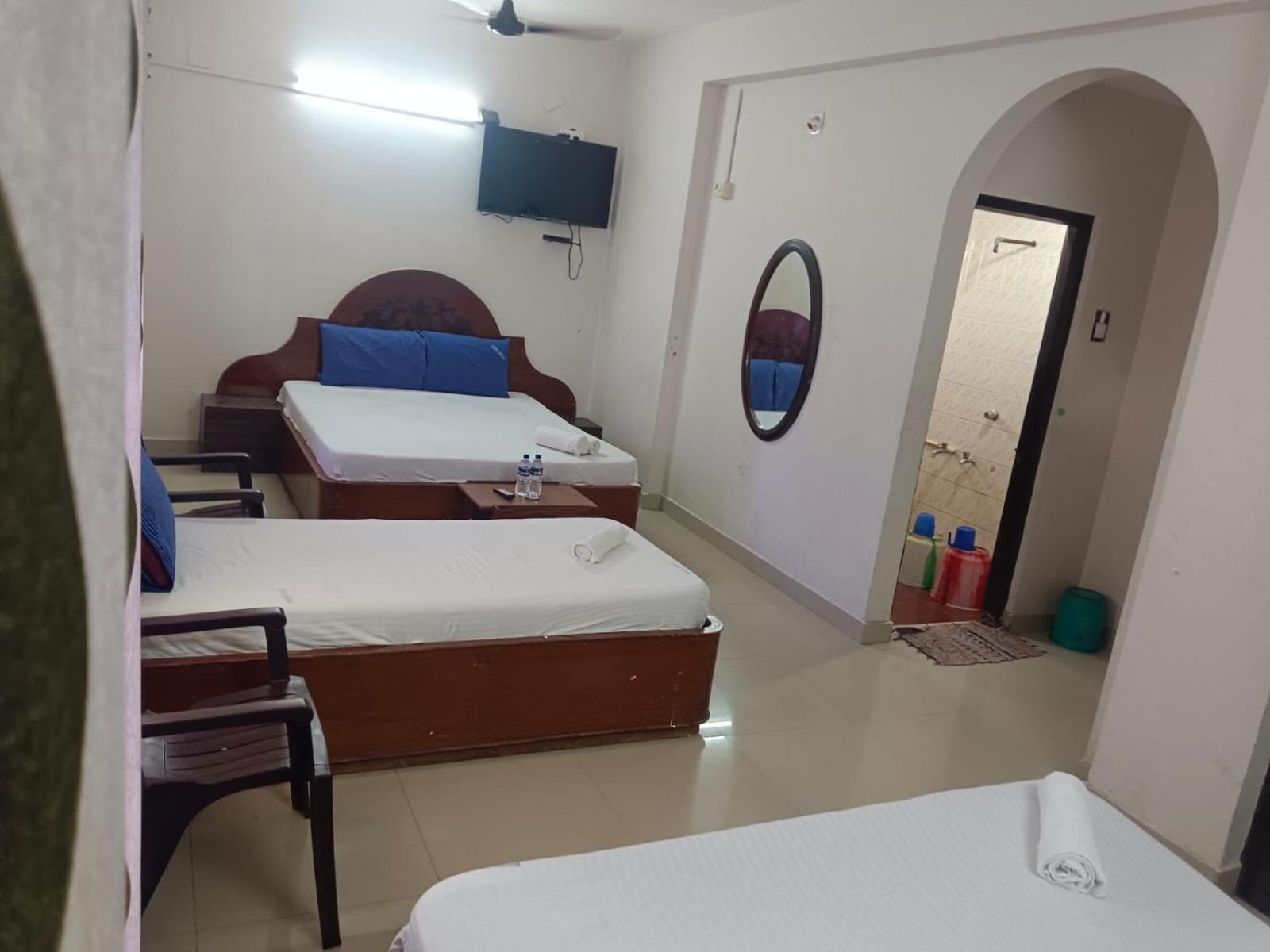 Sree Balaji Hotel - Lodge Kanyakumari Dış mekan fotoğraf